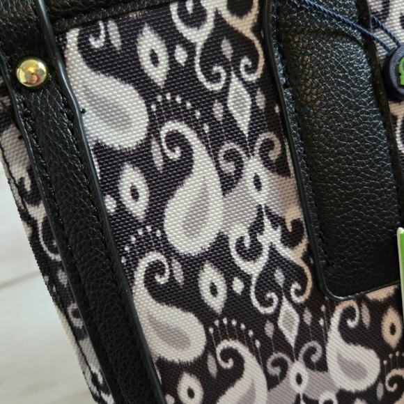 C. Wonder Nala Floral Shopper Tote Bag Black and White Ikat Paisley New - Picture 2 of 7